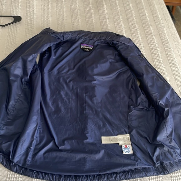 Patagonia Navy Blue Quilted Vest - Picture 6 of 6